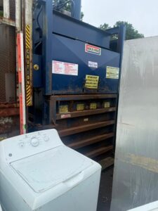 Blue Max-Pak MP60HD 60 inch vertical baler