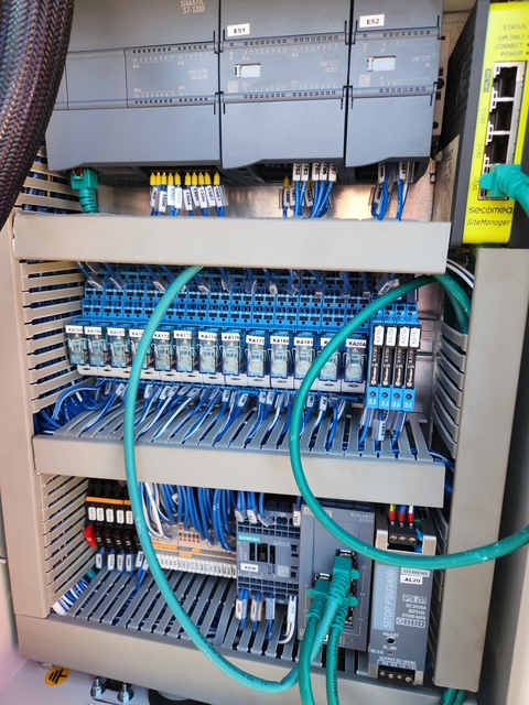 Bonfiglioli Squalo 1000: electrical control cabinet