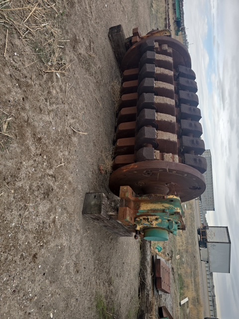 Old hammermill rotor included with the shredder box