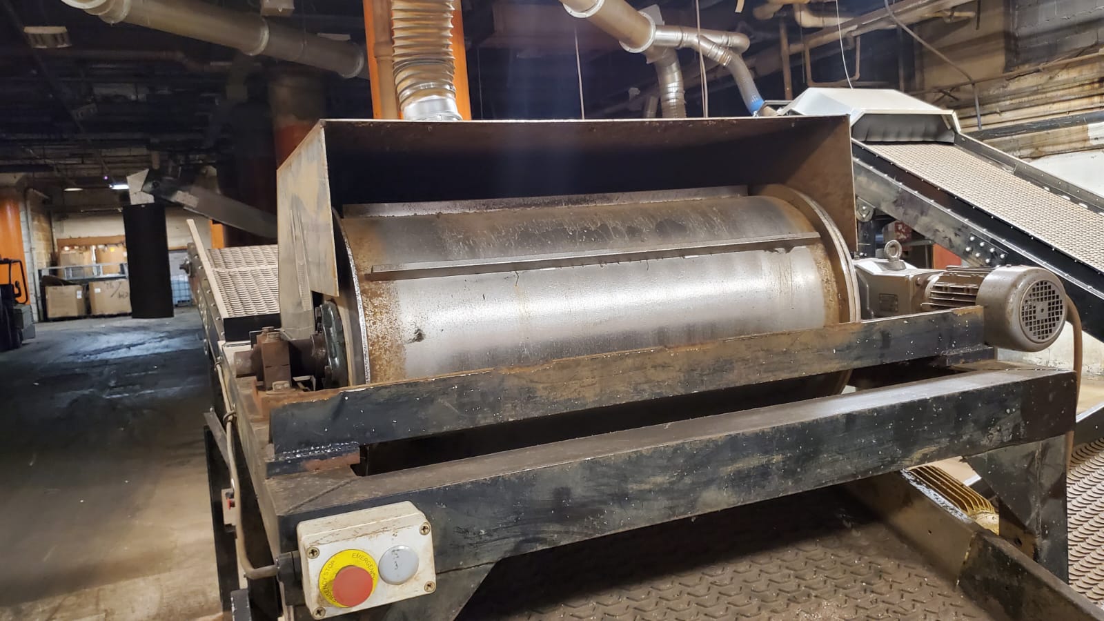 Industrial Magnetics 36 inch rare earth drum close-up