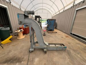 New London steel belt discharge conveyor, side view