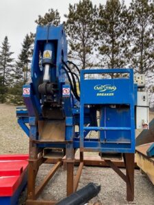 Blue Mistra RB rail breaker, front view